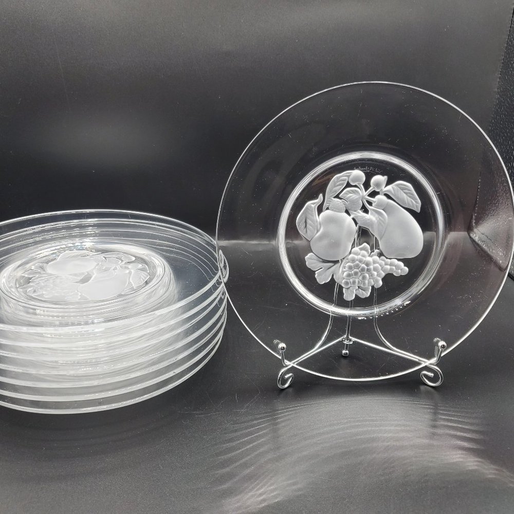 SET of 4 VINTAGE VAL ST LAMBERT BRUSSELS INTAGLIO CRYSTAL SALAD FRUIT PLATES